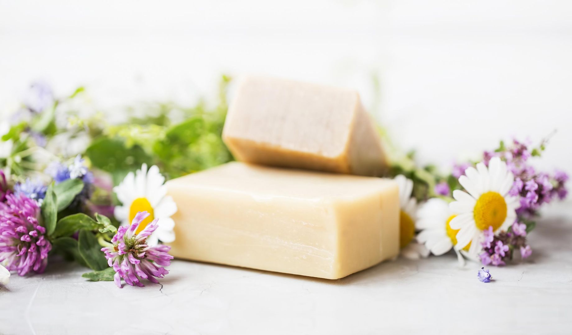 Intrugli e Miscugli | Cosmesi artigianale